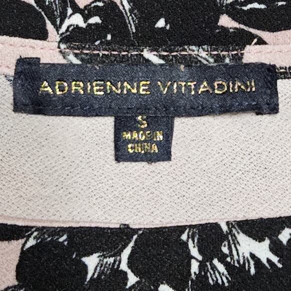 Pink and Black Floral Short Sleeve Blouse Size Small - Picture 4 of 5